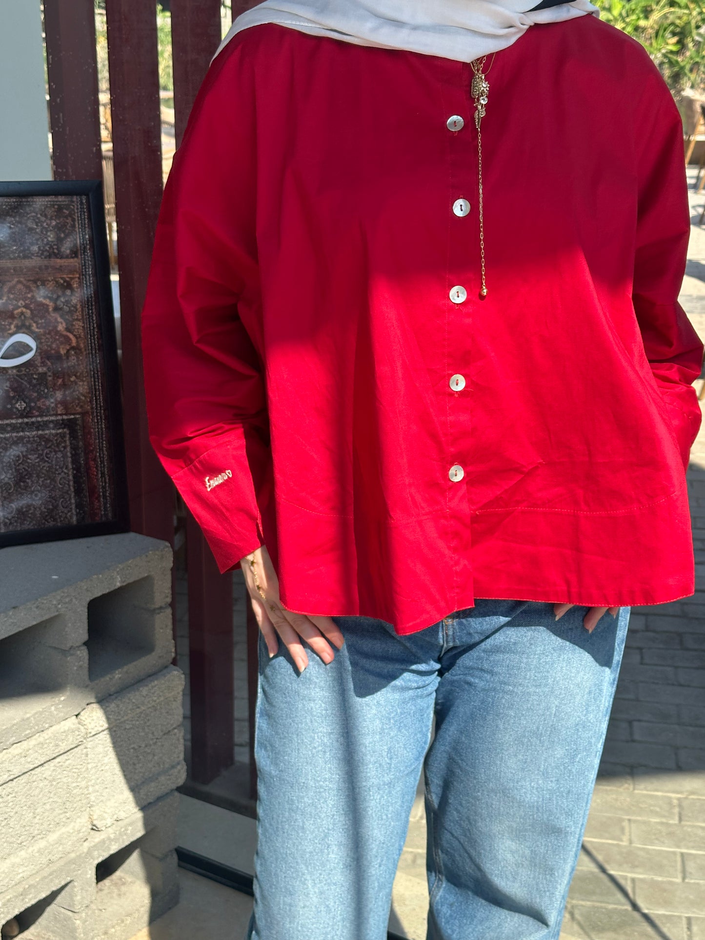 Rounded emanora shirt